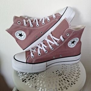 Converse Women's Mauve High-Top Sneakers
